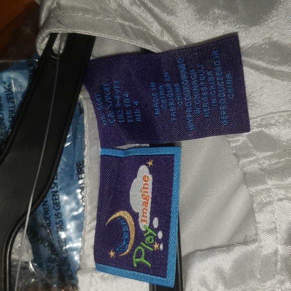 Halloween costumes (t8) - Picture 4 of 4